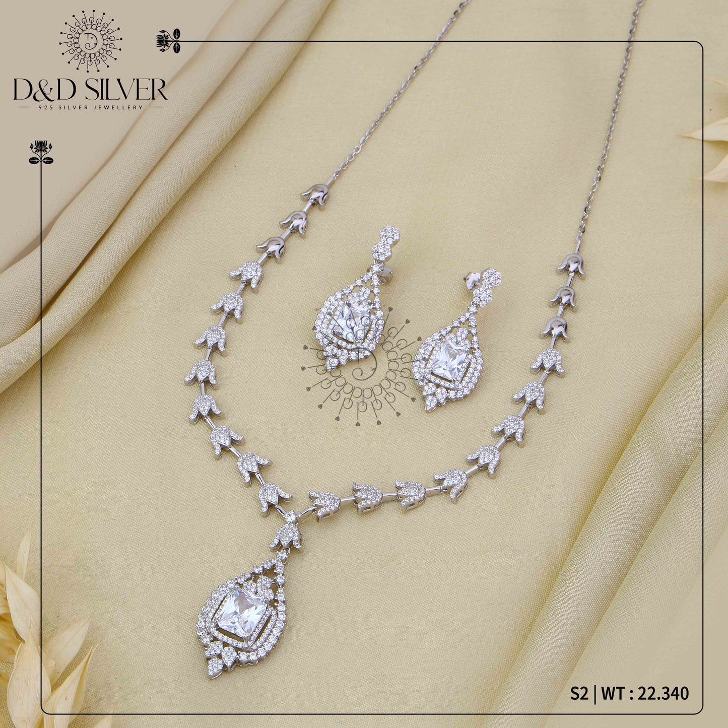 S2 - PREMIUM NECKLACE