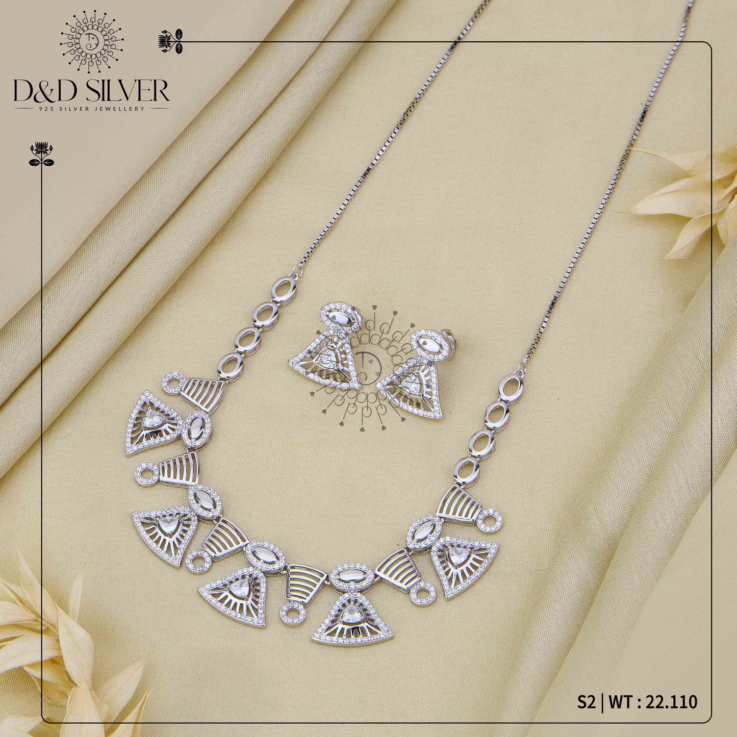 S2 - PREMIUM NECKLACE