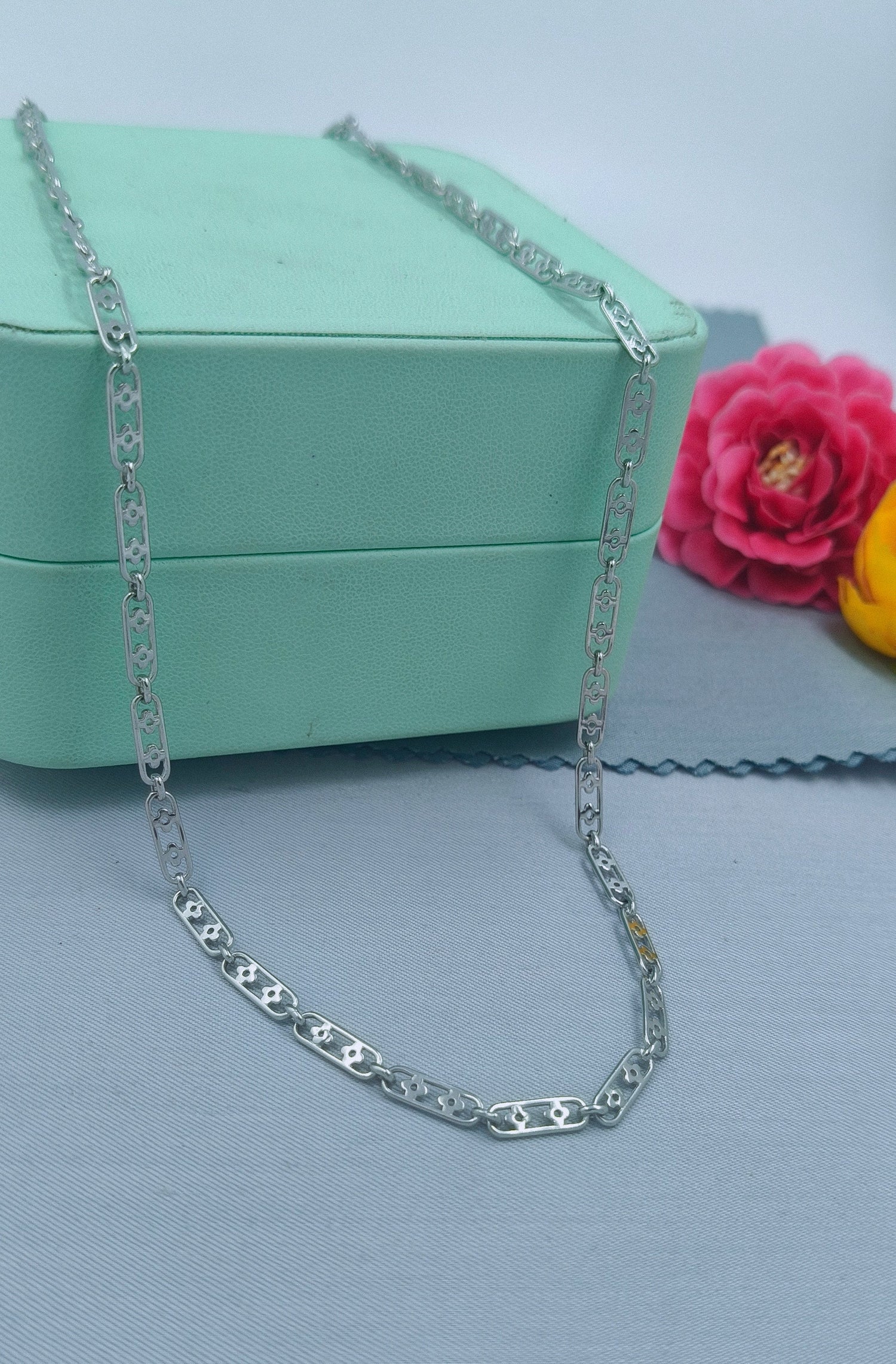 Chain Italian