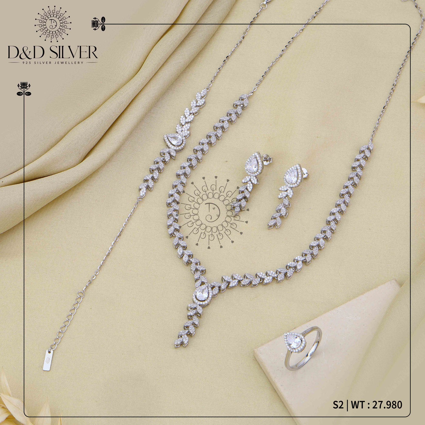 S2 - PREMIUM NECKLACE