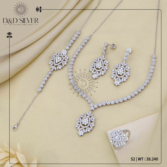 S2 - PREMIUM NECKLACE