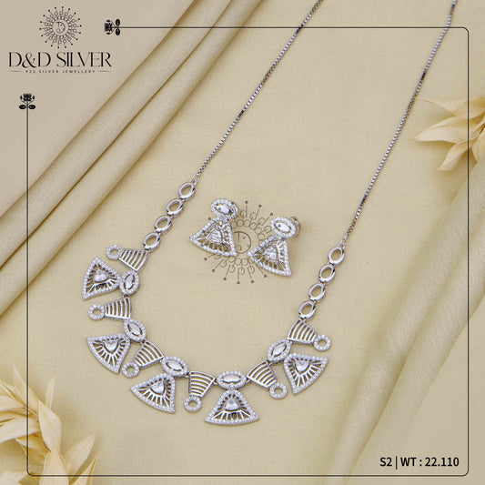 S2 - PREMIUM NECKLACE