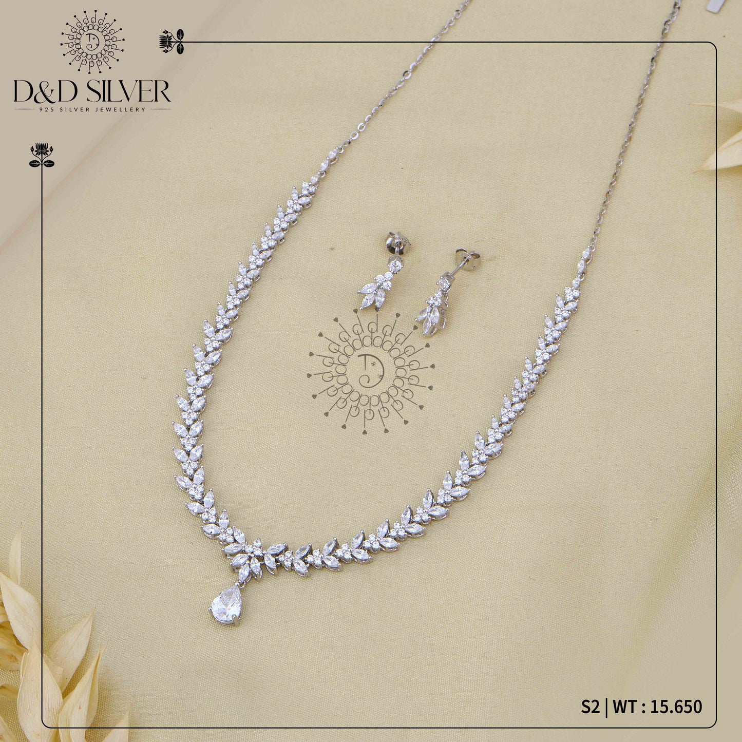 S2 - PREMIUM NECKLACE