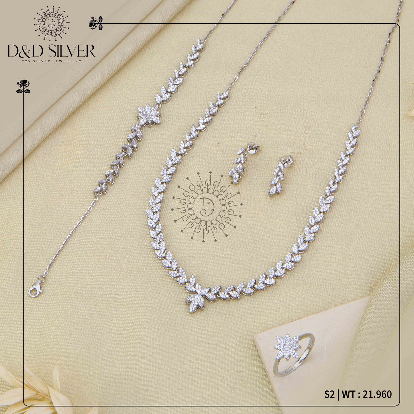 S2 - PREMIUM NECKLACE