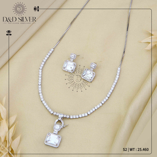 S2 - PREMIUM NECKLACE