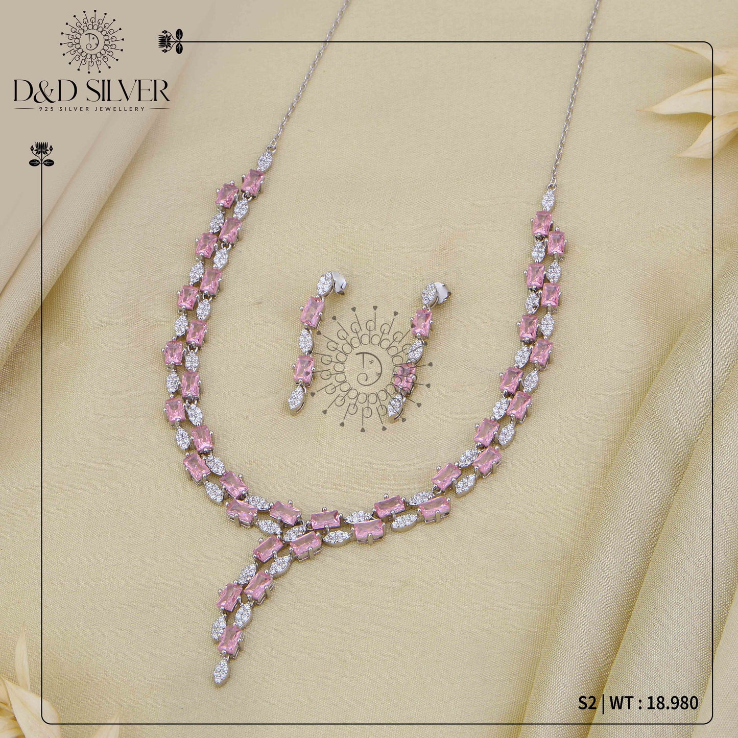 S2 - PREMIUM NECKLACE