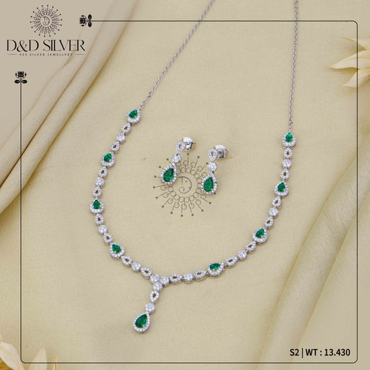 S2 - PREMIUM NECKLACE