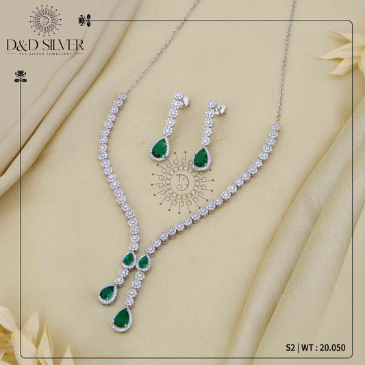 S2 - PREMIUM NECKLACE